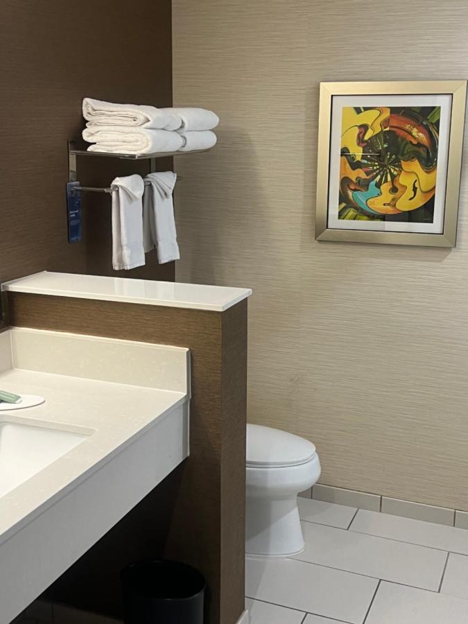 Fairfield Inn & Suites By Marriott Austin Buda Exterior foto